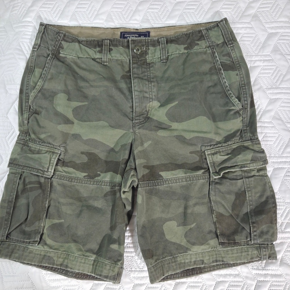 Abercrombie & Fitch Cargo Shorts Mens 32 Green Camo Excellent Military Utility - Picture 4 of 4